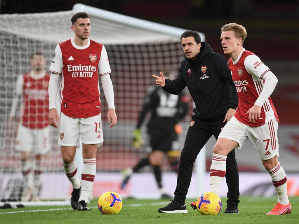 迷认识到他 迷认识到他